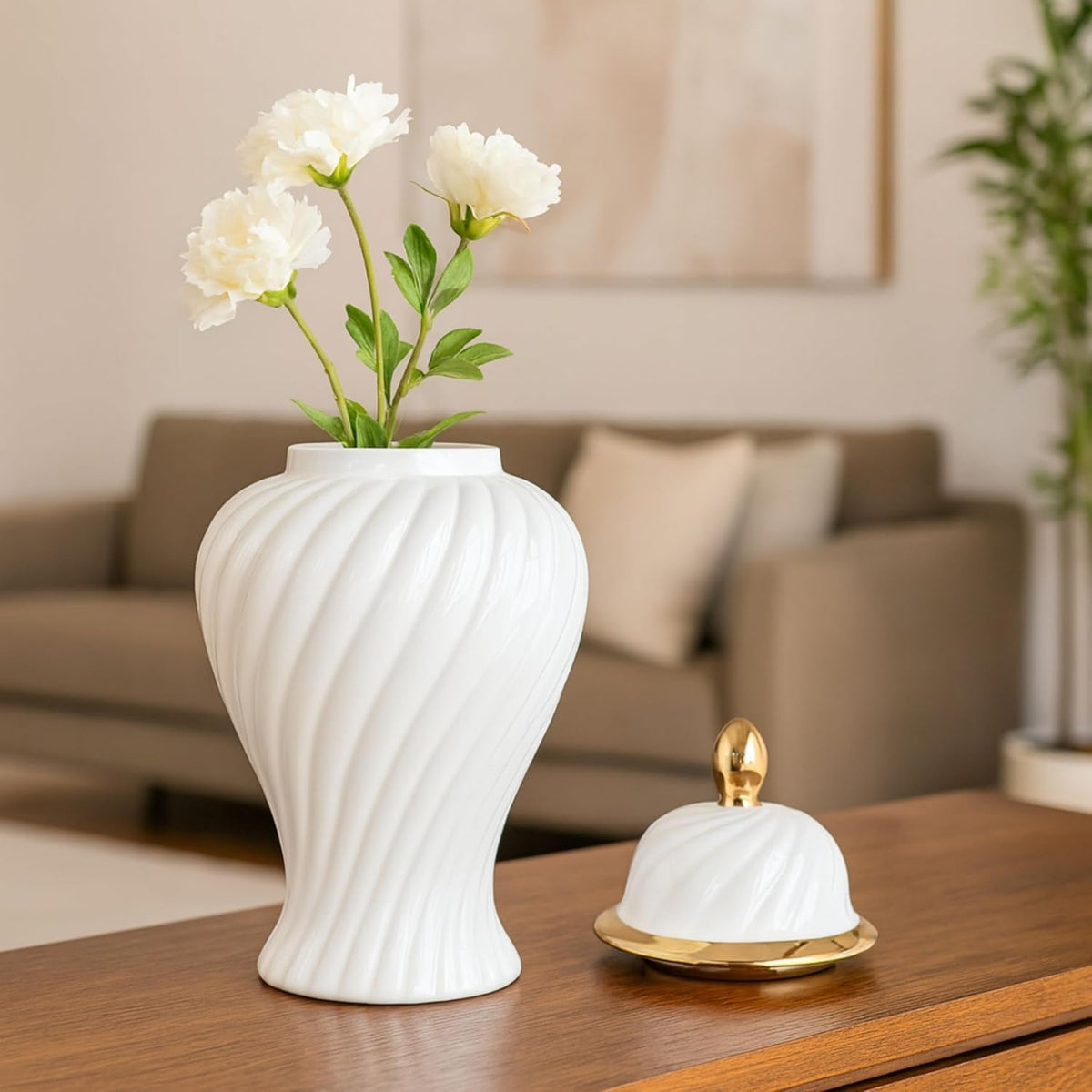 White Gold Lidded Ceramic Temple Jar